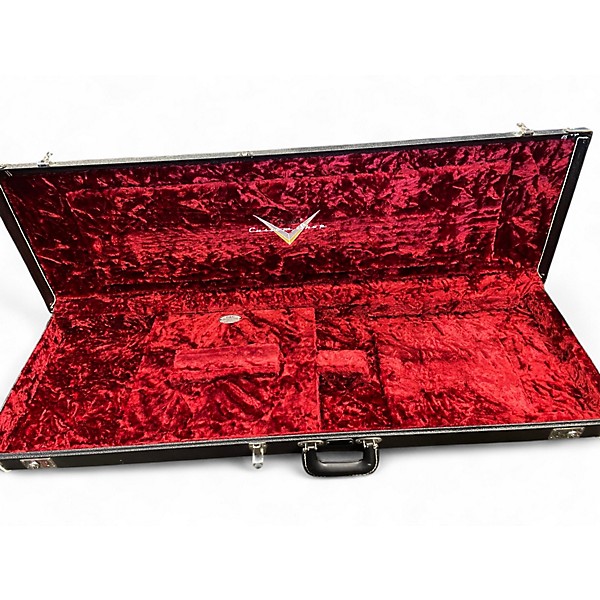 Used Fender MASTERBUILT CARLOS LOPEZ CLOSET CLASSIC 1969 PRECISION BASS Olympic White Electric Bass Guitar