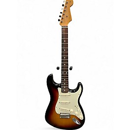 Used Fender 1960S Stratocaster 3 Color Sunburst Solid Body Electric Guitar