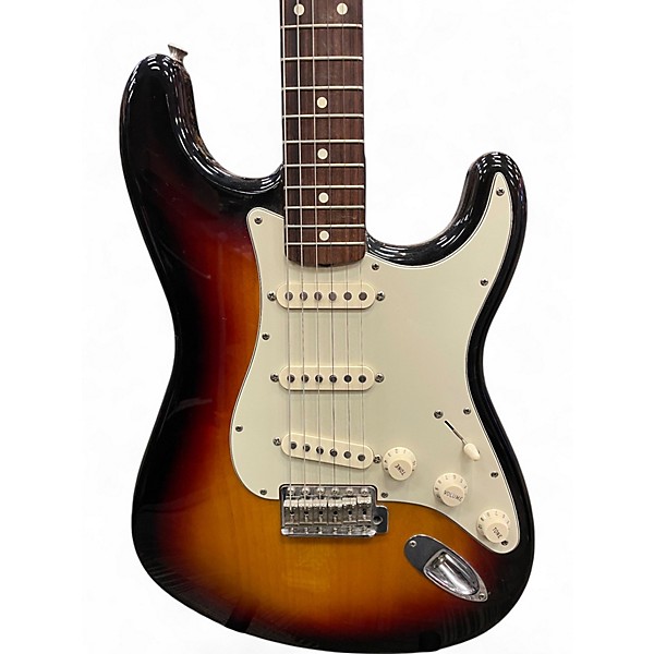 Used Fender 1960S Stratocaster 3 Color Sunburst Solid Body Electric Guitar