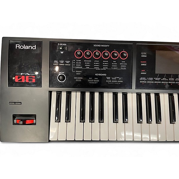 Used Roland Fantom 06 Keyboard Workstation