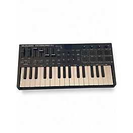 Used M-Audio OXYGEN PRO MINI MIDI Controller