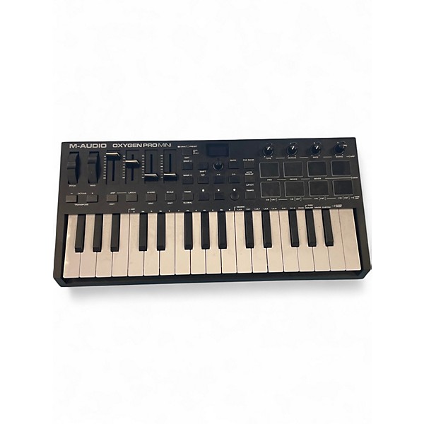 Used M-Audio OXYGEN PRO MINI MIDI Controller