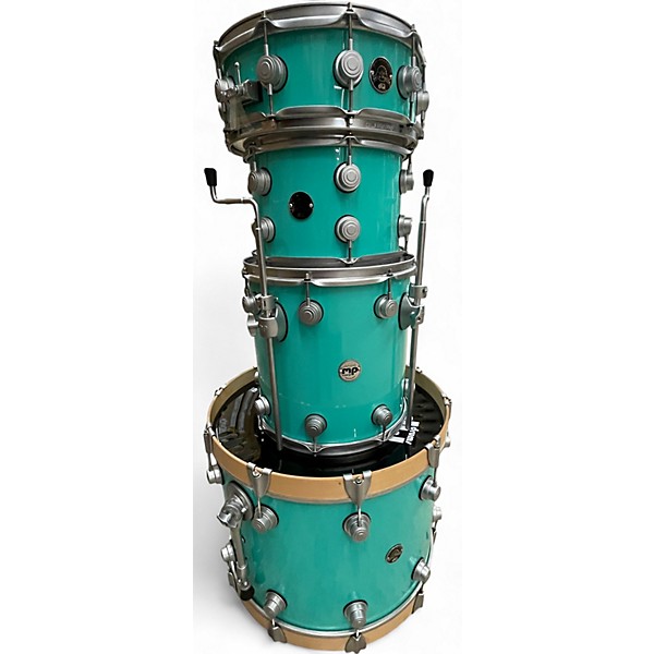 Used DW 4 Piece Collector's Series Seafoam Green Drum Kit