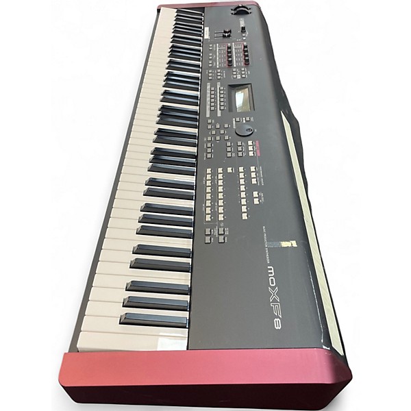 Used Yamaha MOXF8 88 Key Keyboard Workstation | Guitar Center