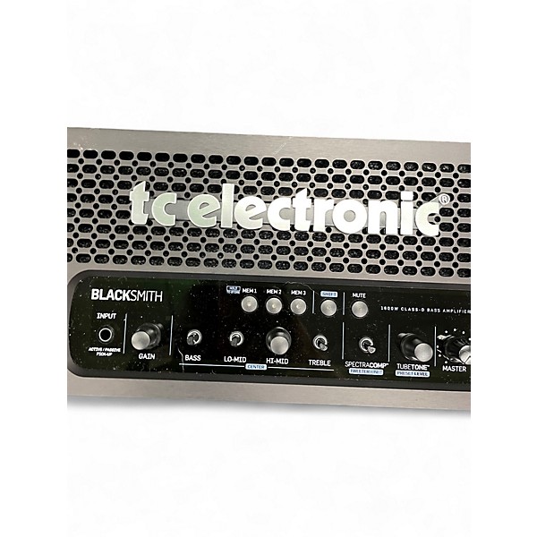 Used TC Electronic BLACKSMITH BASS HEAD 1600 WATTS Bass Amp Head