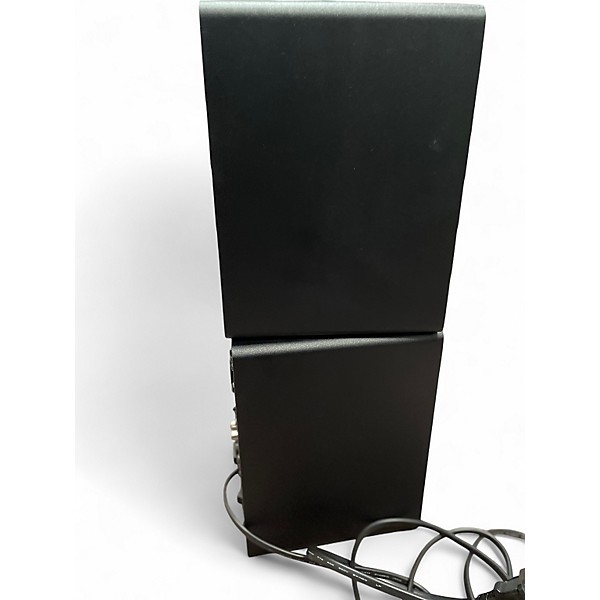 Used Yamaha hs3 Powered Monitor