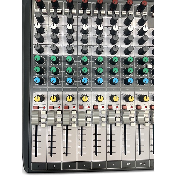 Used Soundcraft signature 12 multitrack Powered Mixer