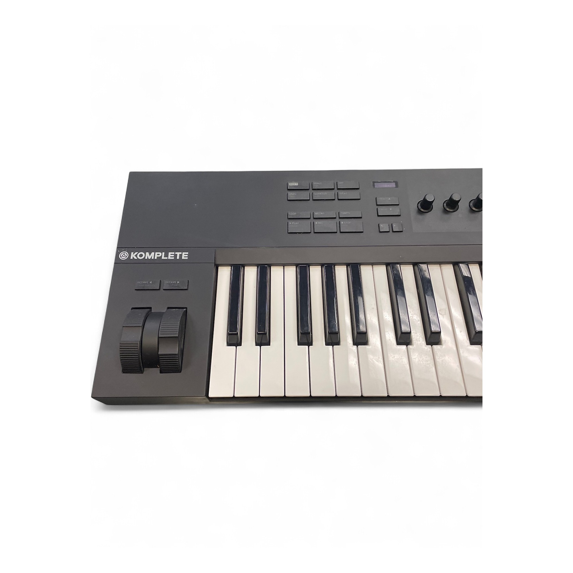 KOMPLETE KONTROL A49 MIDIキーボード NIのMIDIキーボード「KOMPLETE KONTROL A49」開封レビュー編(#1
