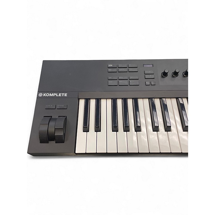 Used Native Instruments Komplete Kontrol A49 MIDI Controller