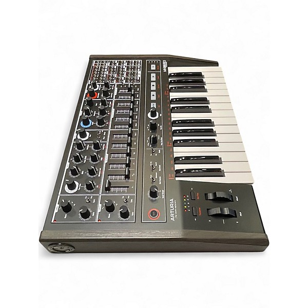 Used Arturia Minibrute 2 NOIR MIDI Controller