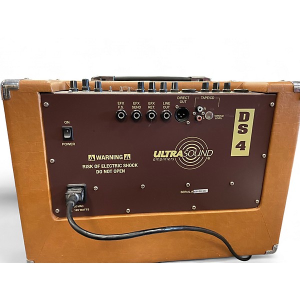 Used Ultrasound DS4 Acoustic Guitar Combo Amp