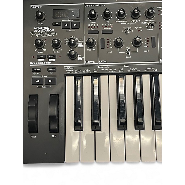 鍵盤楽器 novation A-station Novation Bass Station II Monophonic Analog Keyboard