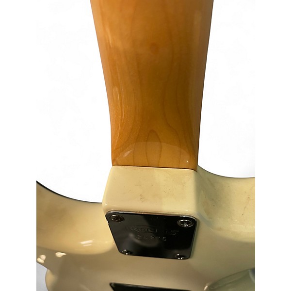 Used Kramer focus 3000 Alpine White Solid Body Electric Guitar