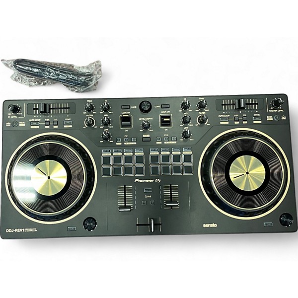 【現在美品最安】Pioneer DDJ-REV1 Pioneer DJ DDJ-REV1/SXJ Serato Performance DJ Controller