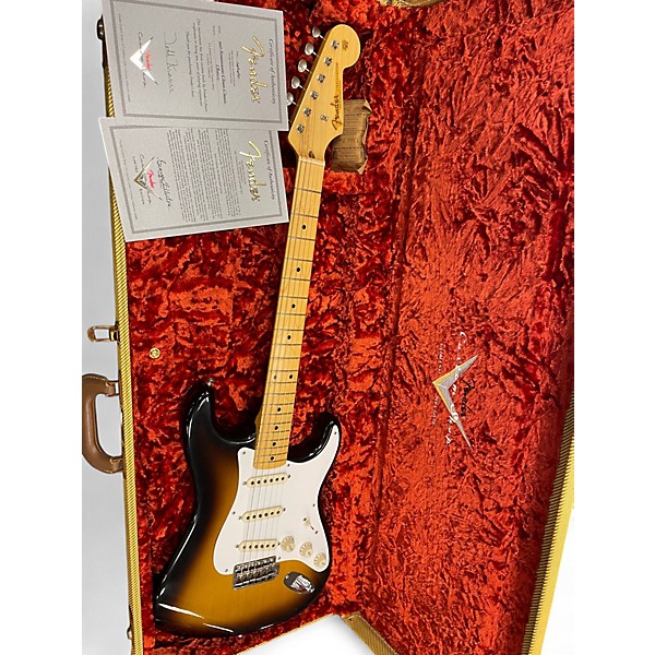 Used Fender 1957 stratocaster closet classic  2 Color Sunburst Solid Body Electric Guitar