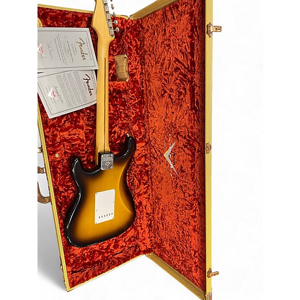 Used Fender 1957 stratocaster closet classic  2 Color Sunburst Solid Body Electric Guitar