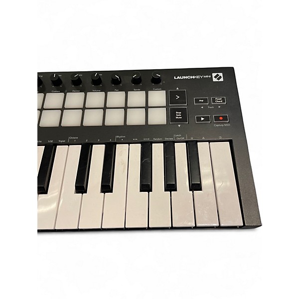 Used Novation Launchkey Mini MIDI Controller | Guitar Center