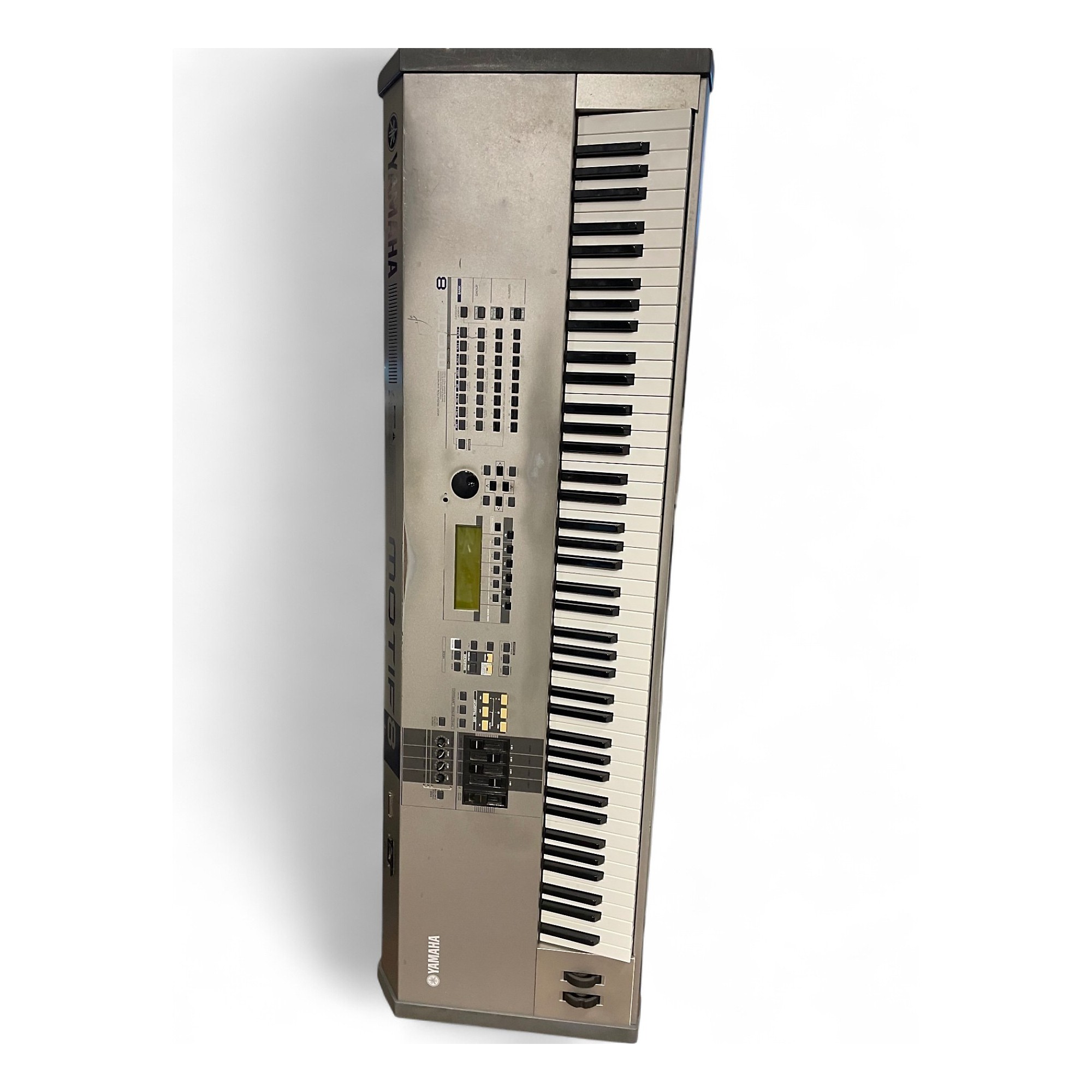 Used Yamaha MOTIF 8 Keyboard Workstation | Guitar Center