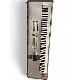 Used Yamaha MOTIF 8 Keyboard Workstation