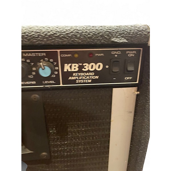 Used Peavey KB 300 Bass Combo Amp