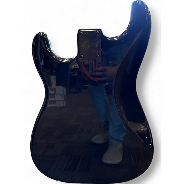Squier by Fender Standard ストラト Amazon.com: Fender Squier Debut Series Stratocaster Electric