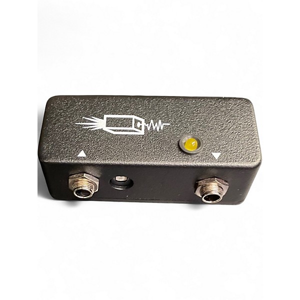 Used JHS Pedals Little Black Buffer Effect Pedal