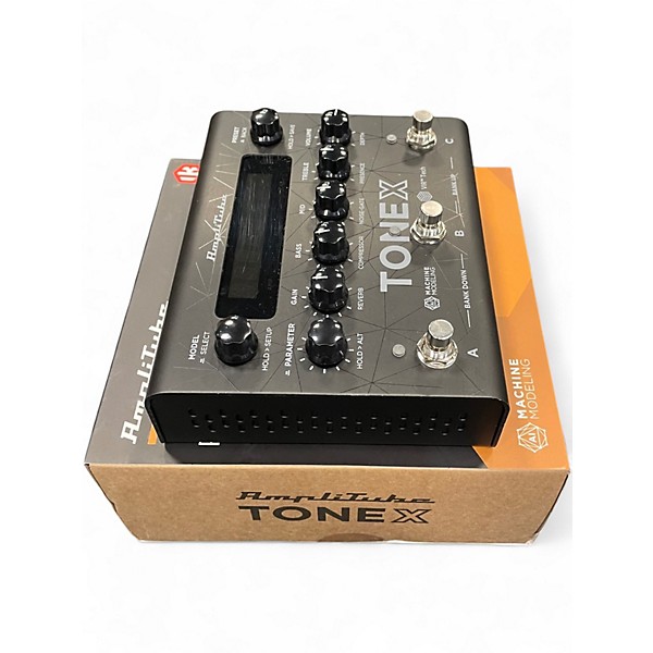Used IK Multimedia ToneX Effect Processor