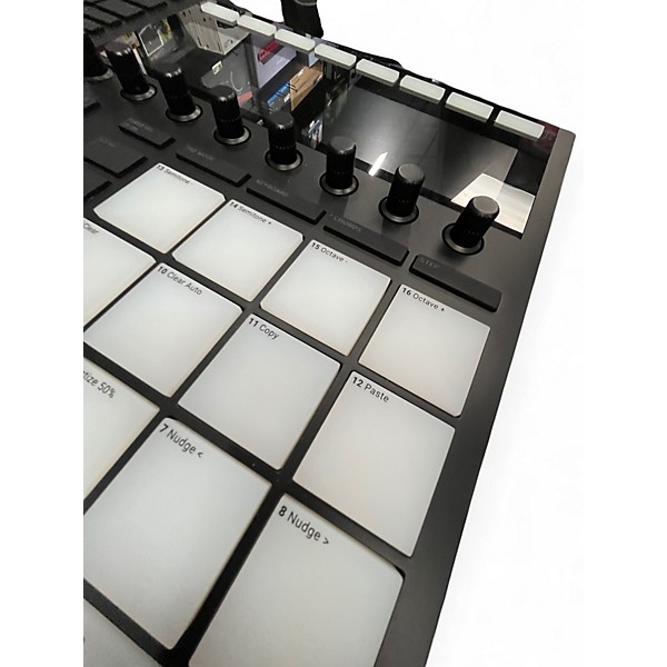 Used Native Instruments Maschine MK3 MIDI Controller