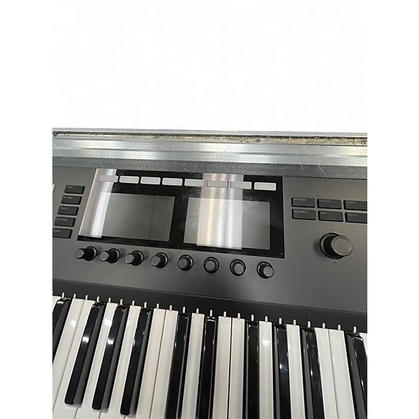 Used Native Instruments Komplete Kontrol S49 MK2 MIDI Controller