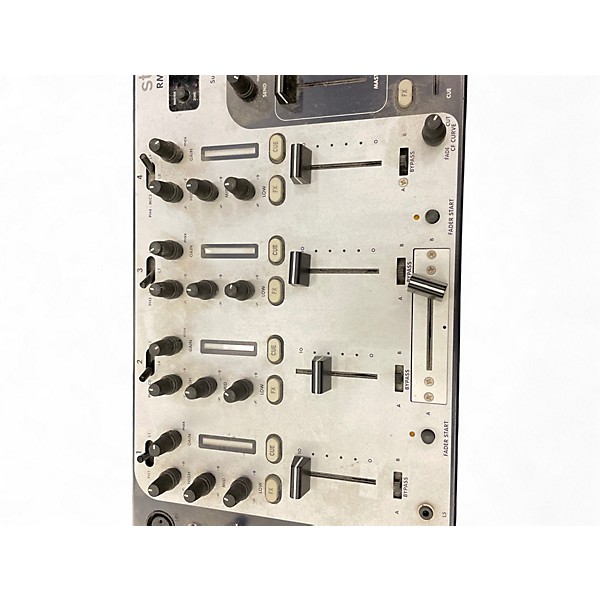 Used Stanton rm406 Powered Mixer