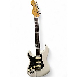 Used Fender Player II Stratocaster Left-Handed Rosewood Fingerboard Elec White Electric Guitar
