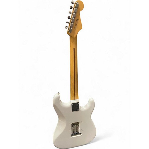 Used Fender Player II Stratocaster Left-Handed Rosewood Fingerboard Elec White Electric Guitar