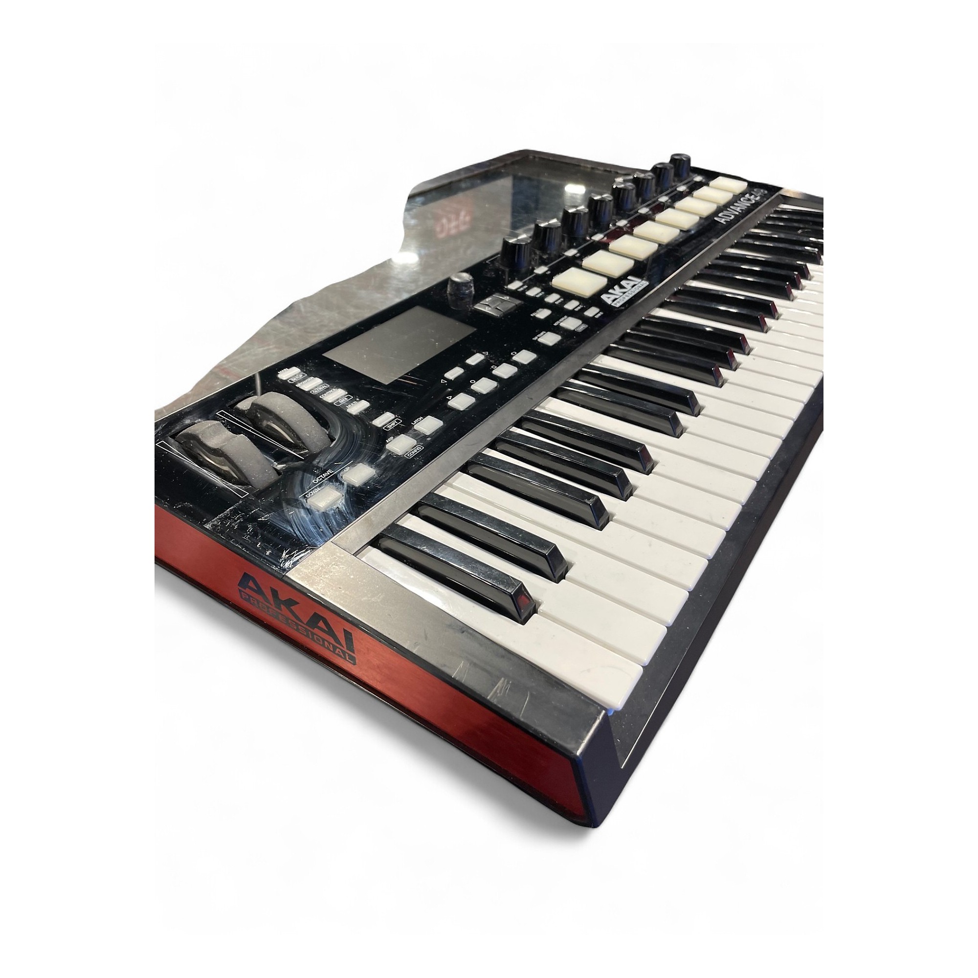 Used Akai Professional Advance 49 MIDI Controller | Guitar