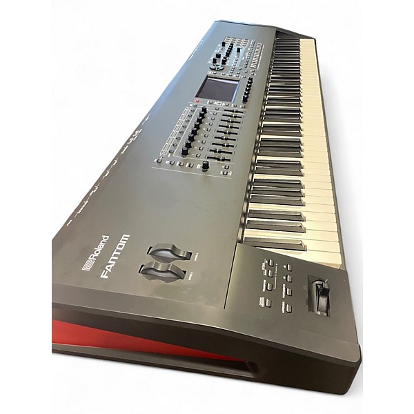 Used Roland Fantom 8 Keyboard Workstation