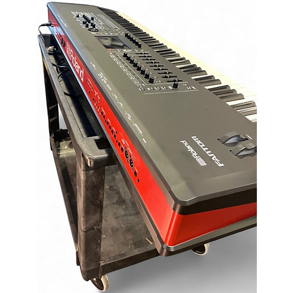 Used Roland Fantom 8 Keyboard Workstation
