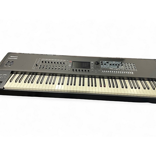 Used Roland Fantom 8 Keyboard Workstation