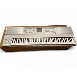 Used KORG M3 88 Key Keyboard Workstation