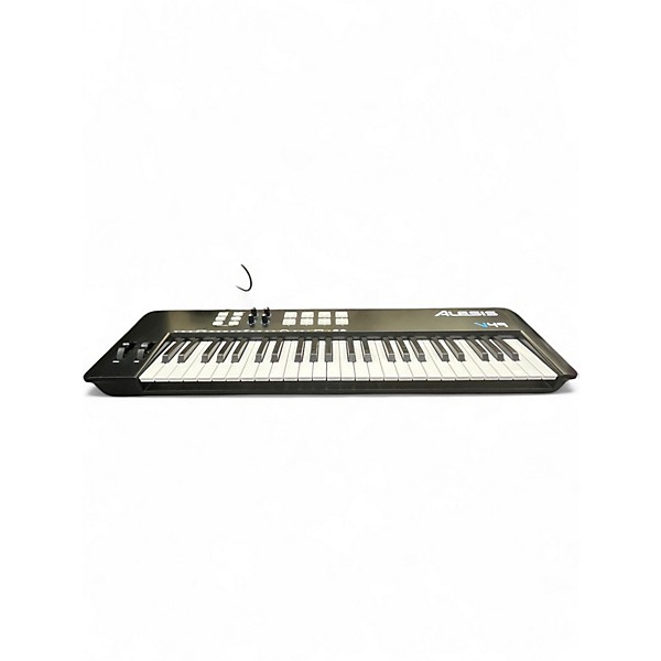 ALESIS　V49 Used Alesis V49 49-Key MIDI Controller | Guitar Center