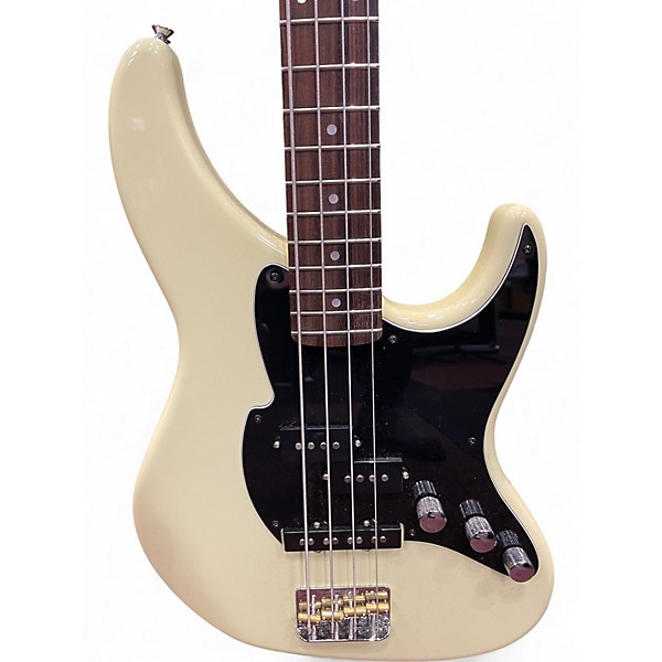 Used Fret-King PERCEPTION 4 Vintage White Electric Bass Guitar