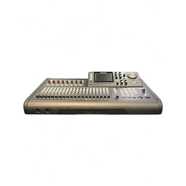 通電確認済み　TASCAM DP-32SD デジタルミキサー main_en_dp-32sd.jpg