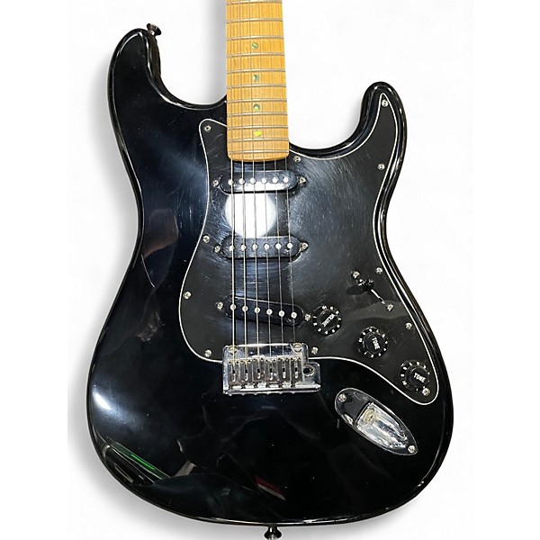 Used 2006 Fender American Deluxe Stratocaster Black Solid