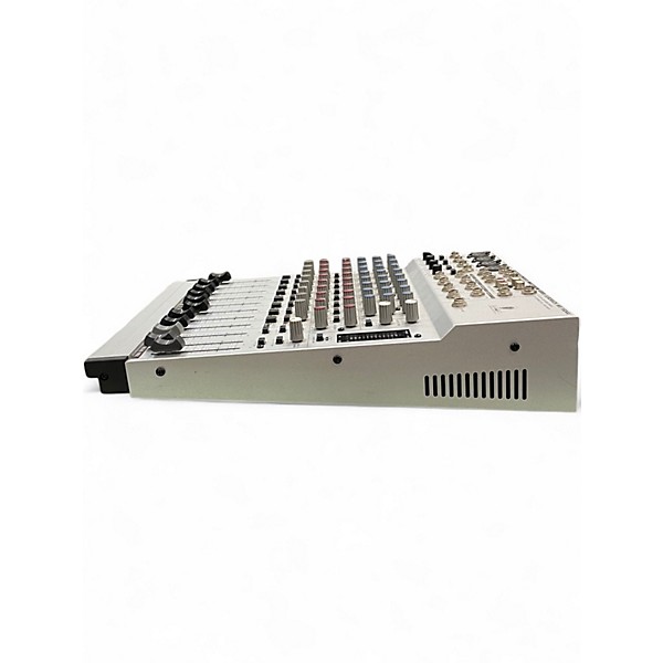 Used Behringer EURORACK MX 1604A Powered Mixer