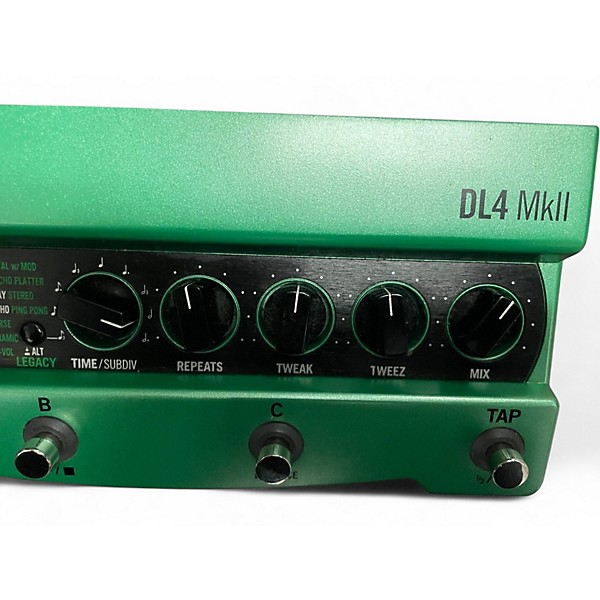Used Line 6 DL4 MkII Effect Pedal