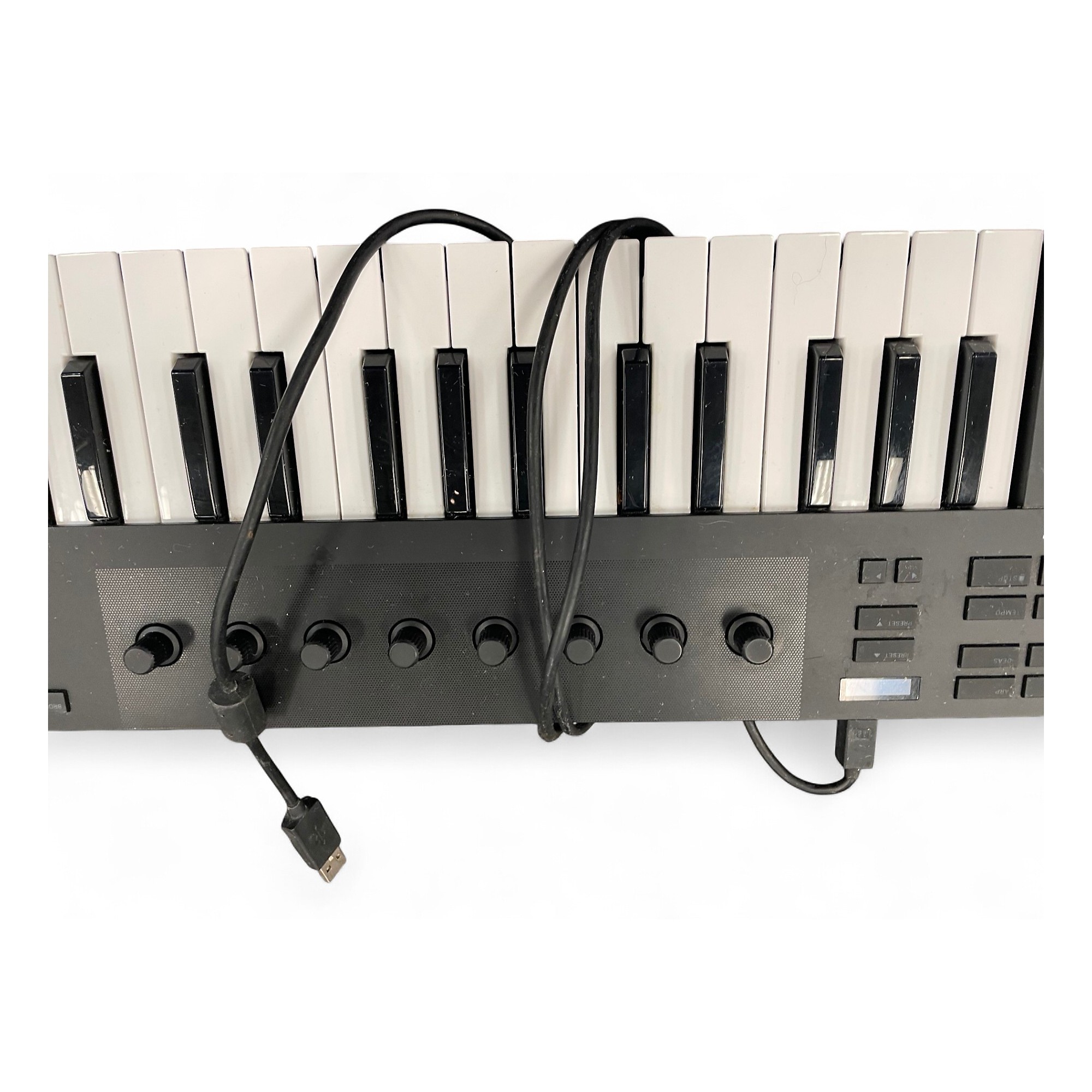 Used Native Instruments KOMPLETE KONTROL M32 MIDI Controller