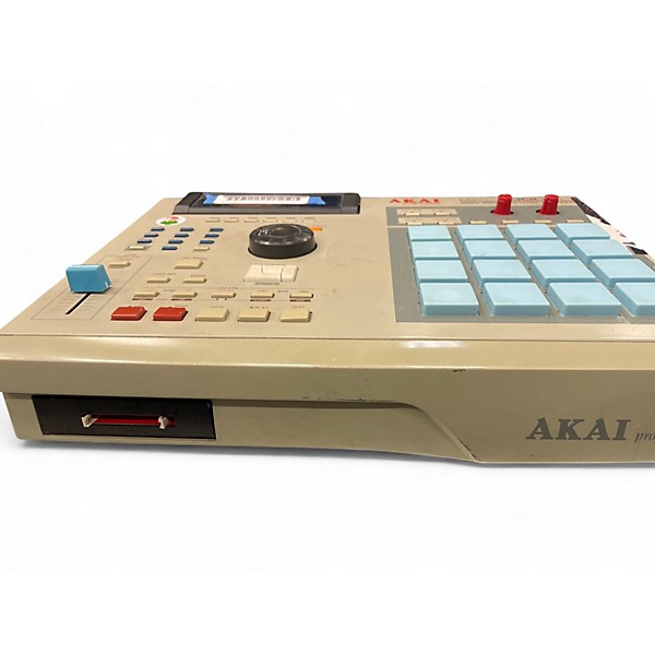 Used Akai Professional MPC 2000 XL Production Controller
