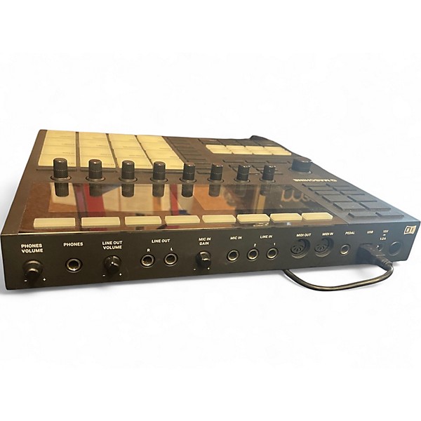 Used Native Instruments Maschine MK3 MIDI Controller