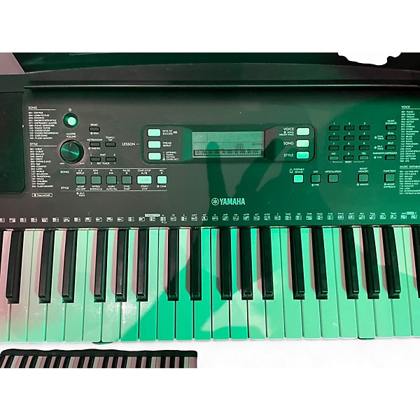 Used Yamaha PSRE373