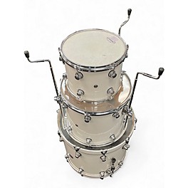 Used DW 3 Piece Performance Series White Drum Kit