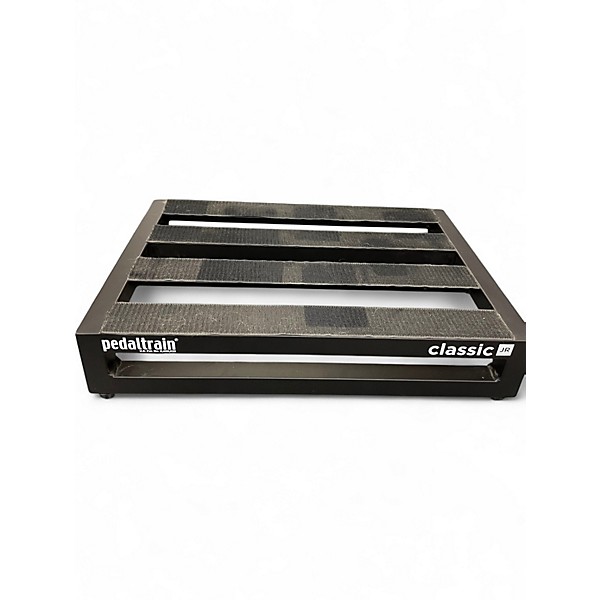 Used Pedaltrain classic jr Pedal Board