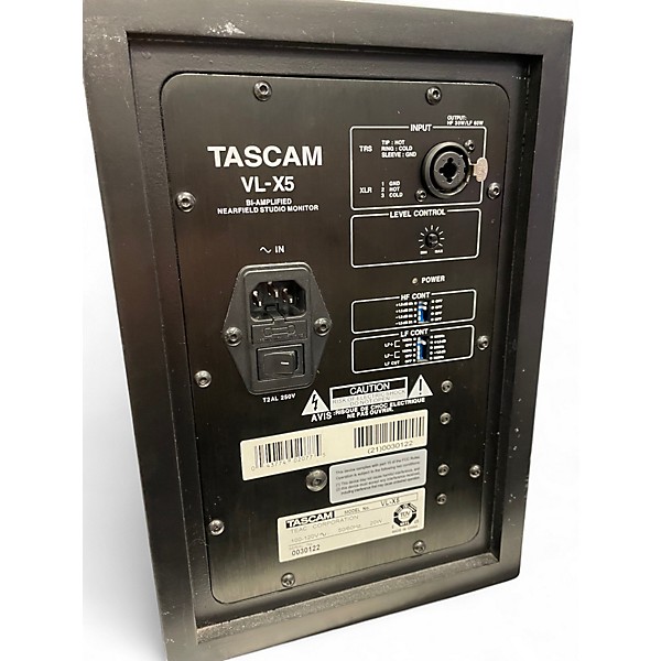 Used TASCAM VLX5 5" Biamplified Nearfield Studio Monitor Pair Powered Monitor